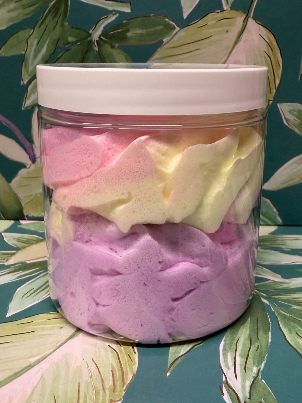 Aminnah Macaron Whipped Body Butter 8 oz NWT - Picture 4 of 4